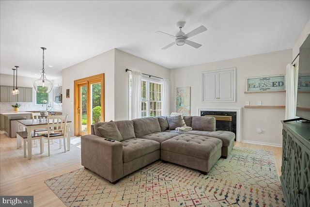 4060 LOVING DR, Dunkirk, MD 20754