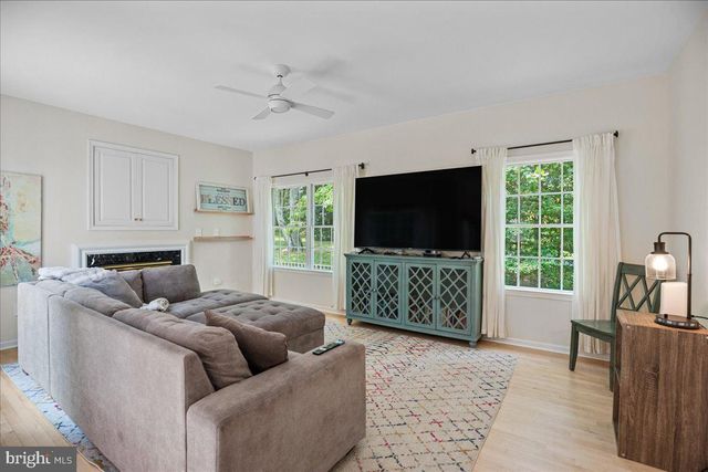 4060 LOVING DR, Dunkirk, MD 20754