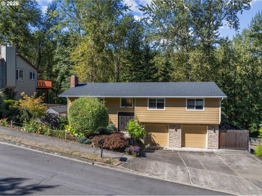 1947 Se MEADOW Ct, Gresham, OR 97080