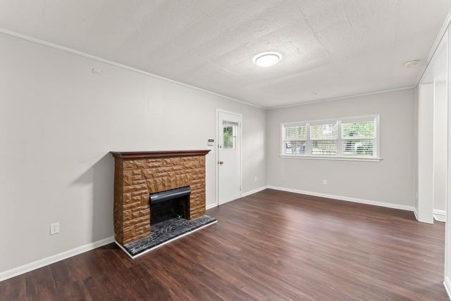 2352 Elmwood SE Circle, Atlanta, GA 30339