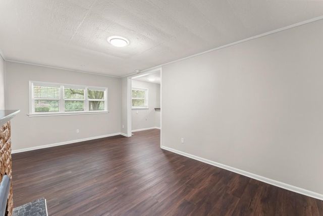 2352 Elmwood SE Circle, Atlanta, GA 30339