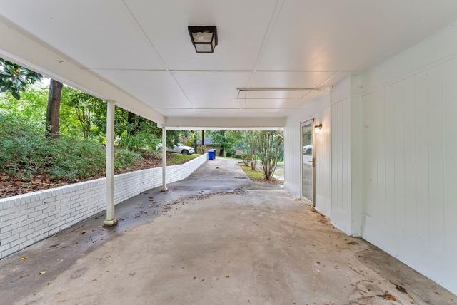 2352 Elmwood SE Circle, Atlanta, GA 30339