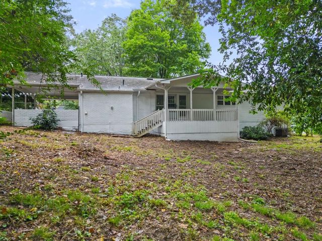 2352 Elmwood SE Circle, Atlanta, GA 30339