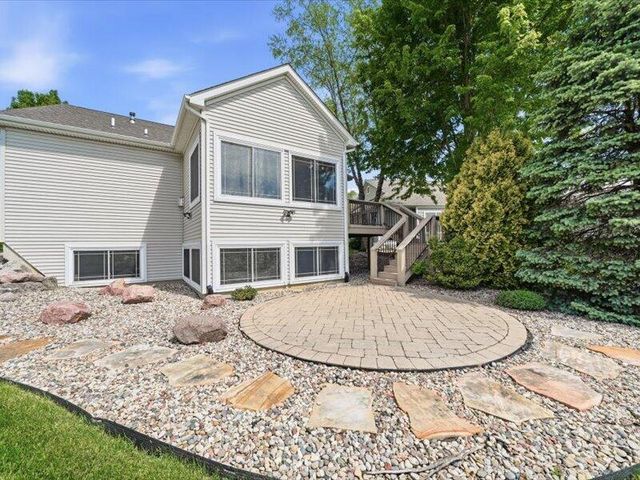 61 N Prairie Pkwy, Valparaiso, IN 46385