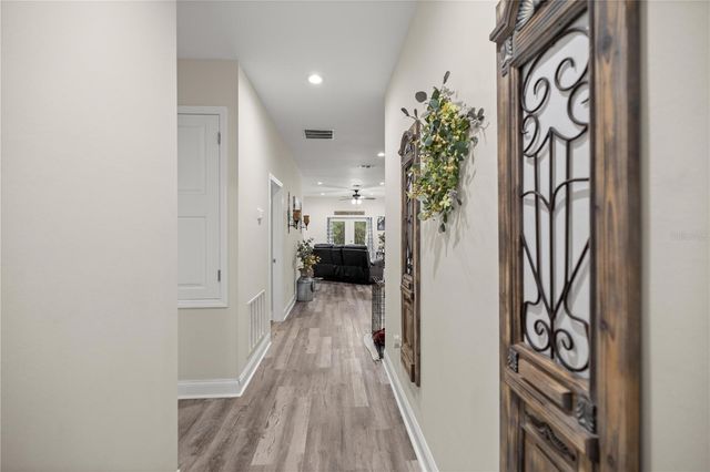 2 MAGNOLIA PASS TRACE, Ocklawaha, FL 32179