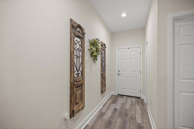 2 MAGNOLIA PASS TRACE, Ocklawaha, FL 32179