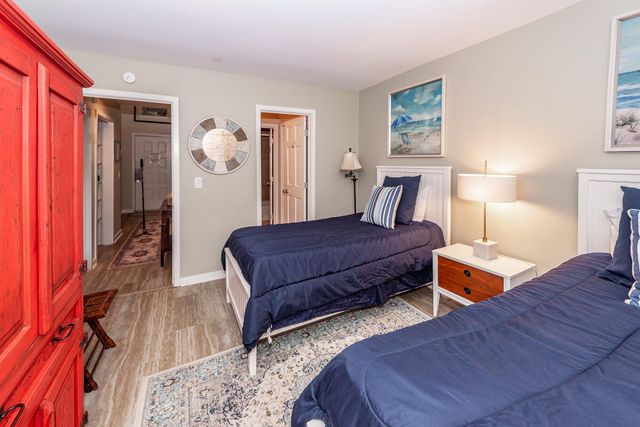 26 Fairway Dunes Lane, Isle Of Palms, SC 29451