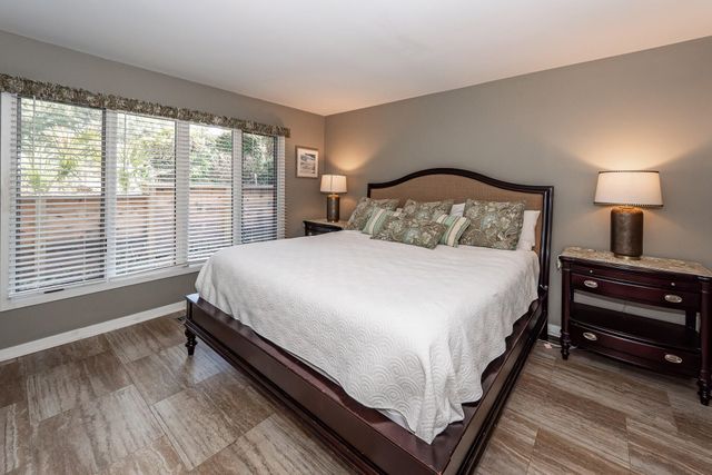 26 Fairway Dunes Lane, Isle Of Palms, SC 29451