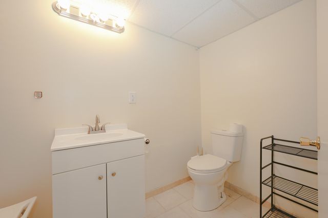 21 Erie Street, Manchester, NH 03102