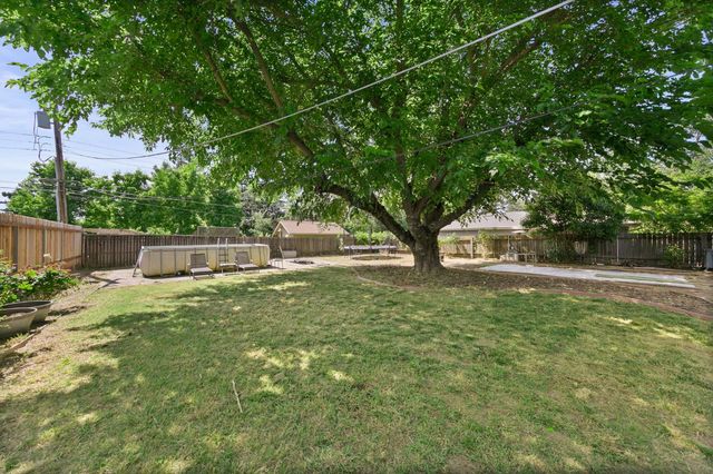8213 Catalpa Dr, Citrus Heights, CA 95610