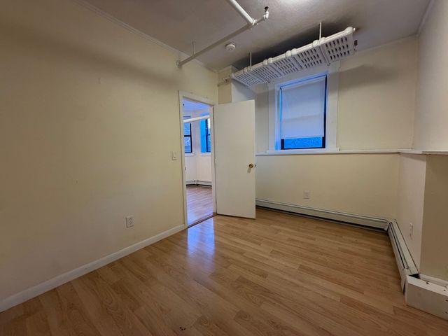 1127 Commonwealth Ave. 34, Boston, MA 02134