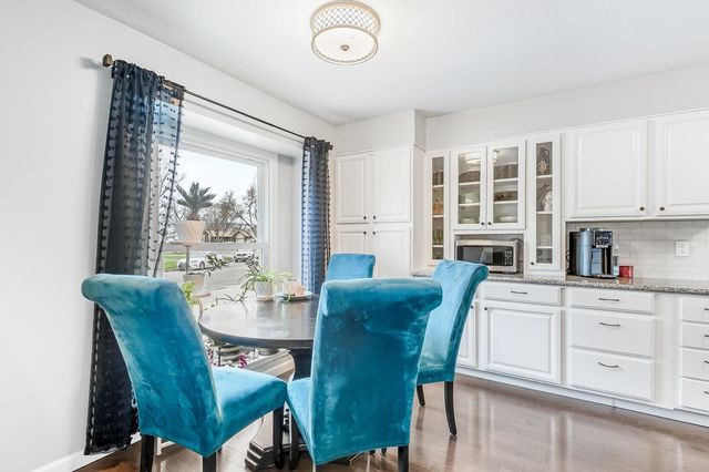 8512 E Scott St, Wichita, KS 67210