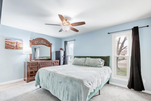 8512 E Scott St, Wichita, KS 67210