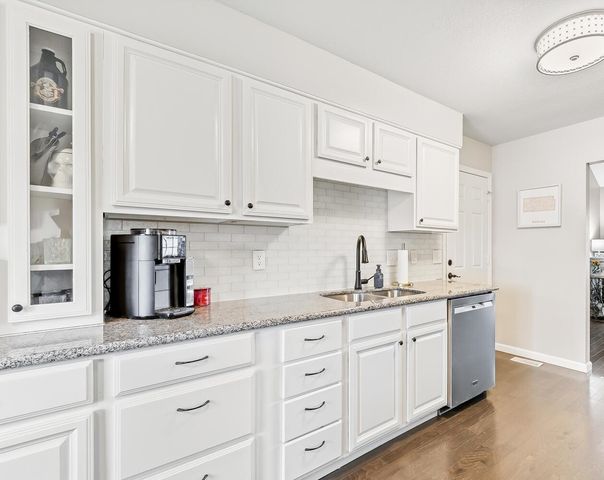 8512 E Scott St, Wichita, KS 67210