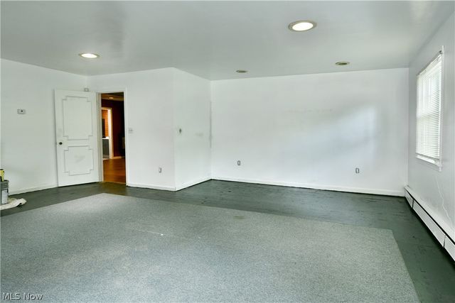 1109 Mansell Drive, Youngstown, OH 44505