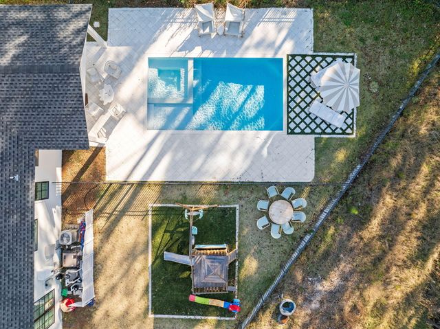 116 W Lamb Drive, Santa Rosa Beach, FL 32459