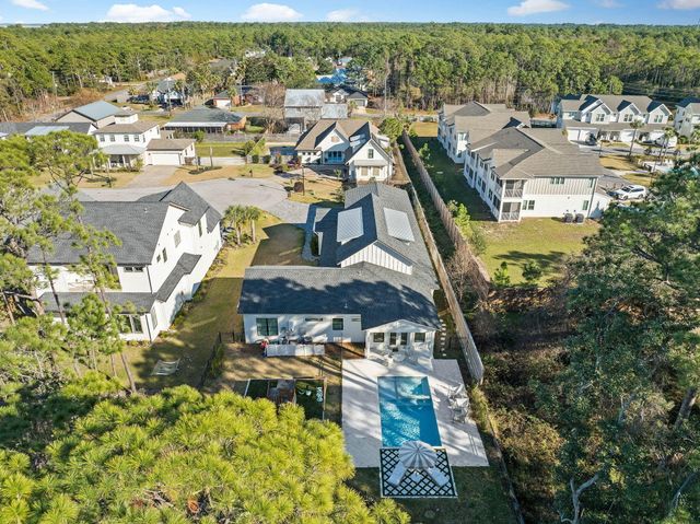 116 W Lamb Drive, Santa Rosa Beach, FL 32459