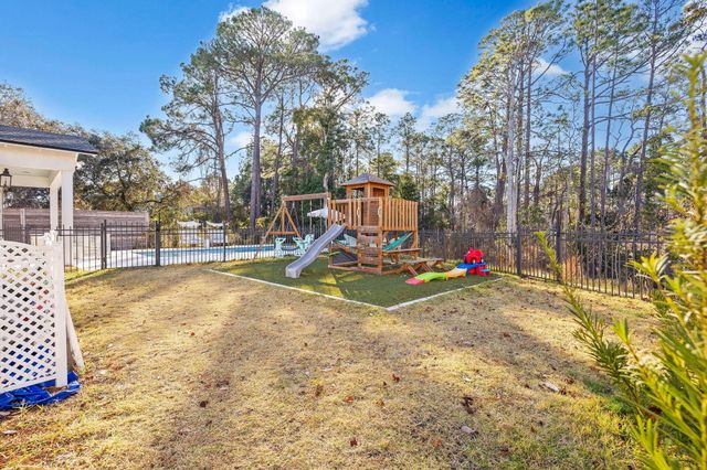 116 W Lamb Drive, Santa Rosa Beach, FL 32459