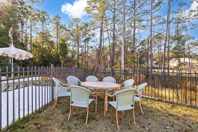 116 W Lamb Drive, Santa Rosa Beach, FL 32459