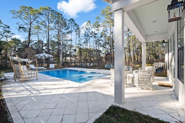 116 W Lamb Drive, Santa Rosa Beach, FL 32459