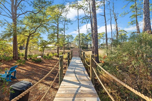 116 W Lamb Drive, Santa Rosa Beach, FL 32459