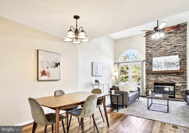 7027 CHESLEY SEARCH WAY, Alexandria, VA 22315