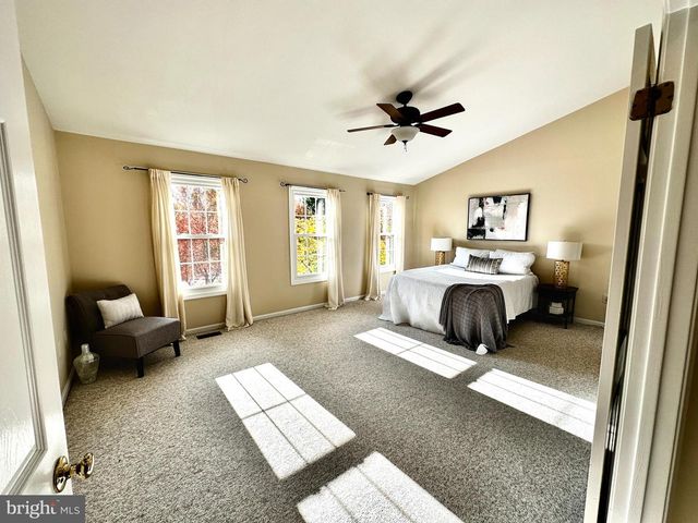 7027 CHESLEY SEARCH WAY, Alexandria, VA 22315