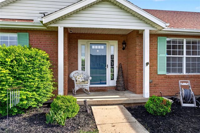 4996 Shannon Avenue, Bethel Twp, OH 45504