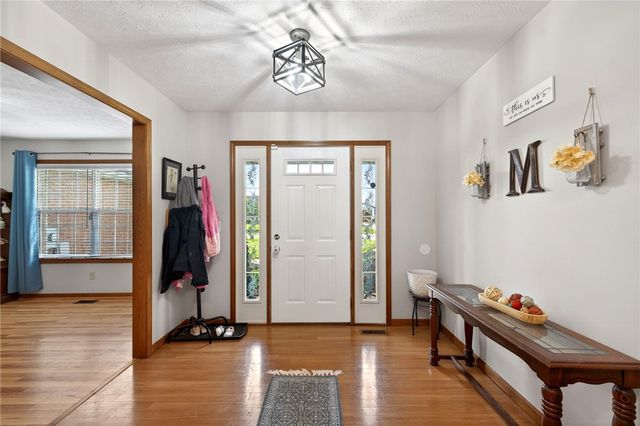 4996 Shannon Avenue, Bethel Twp, OH 45504