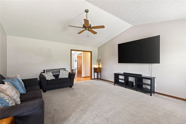 4996 Shannon Avenue, Bethel Twp, OH 45504