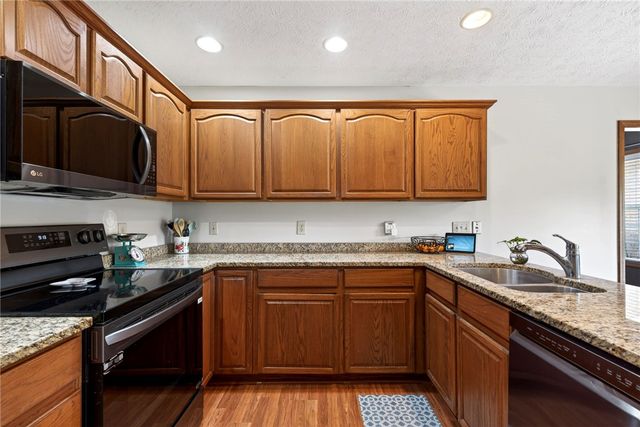 4996 Shannon Avenue, Bethel Twp, OH 45504