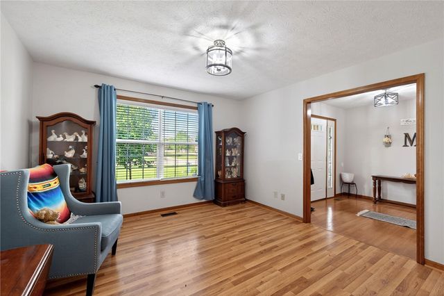 4996 Shannon Avenue, Bethel Twp, OH 45504