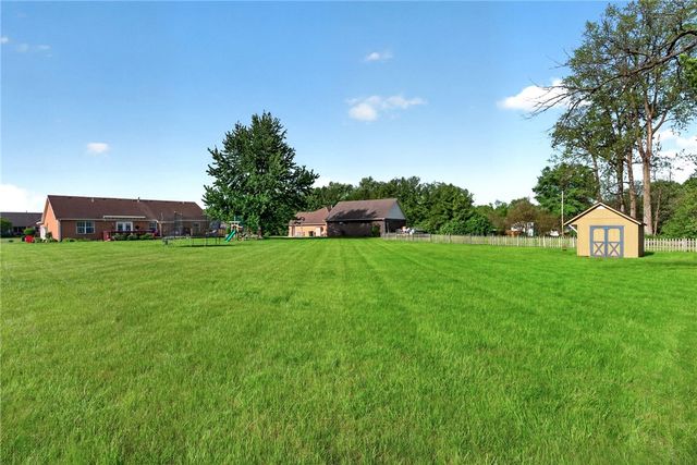 4996 Shannon Avenue, Bethel Twp, OH 45504