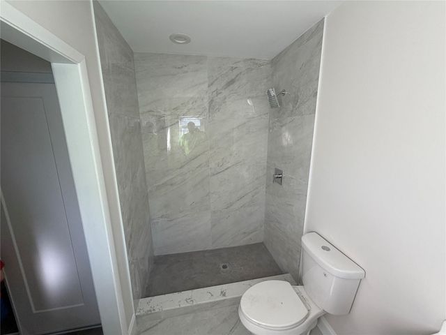 703 SW 4th Avenue, Boynton Beach, FL 33426