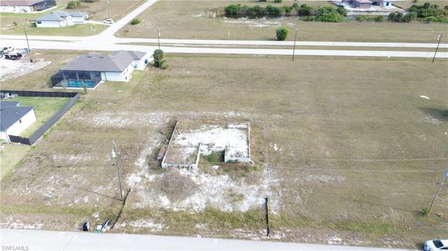 3939 41st AVE, Cape Coral, FL 33993