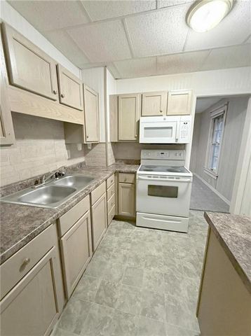 123 PARK Avenue, Maryville, MO 64468