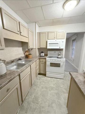 123 PARK Avenue, Maryville, MO 64468