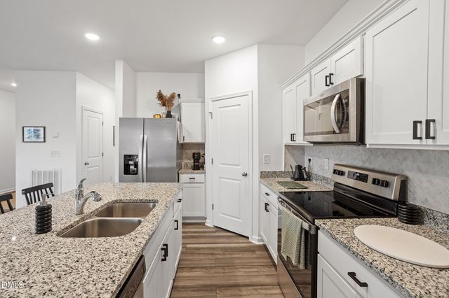 303 Kenison Way, Pikeville, NC 27863