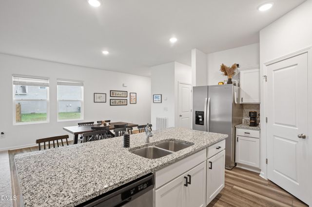 303 Kenison Way, Pikeville, NC 27863