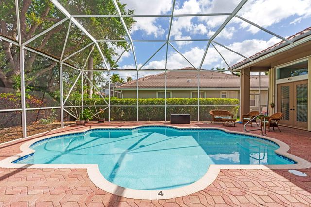 21704 Fall River Drive, Boca Raton, FL 33428