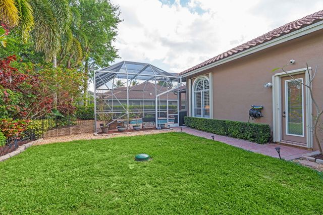 21704 Fall River Drive, Boca Raton, FL 33428