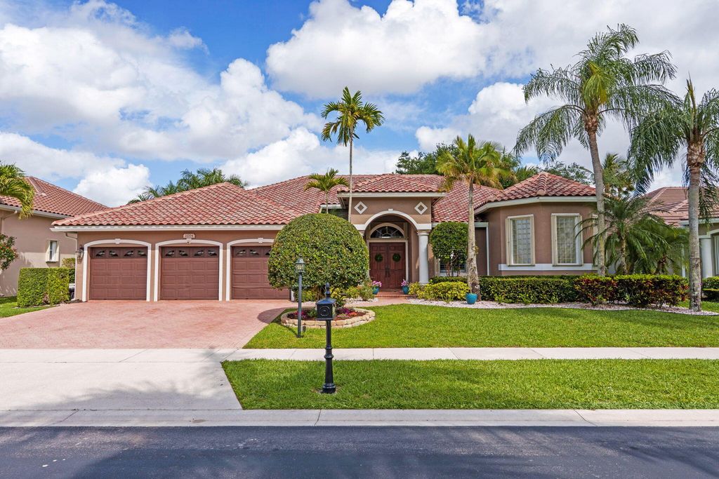21704 Fall River Drive, Boca Raton, FL 33428