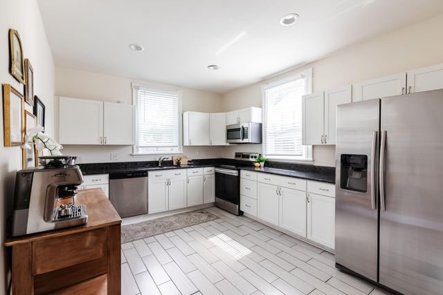 402 5th Avenue, Dayton, KY 41074