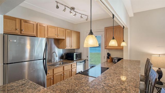 761 JOHN RINGLING BOULEVARD 5, Sarasota, FL 34236