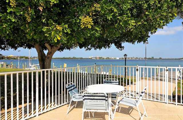 761 JOHN RINGLING BOULEVARD 5, Sarasota, FL 34236