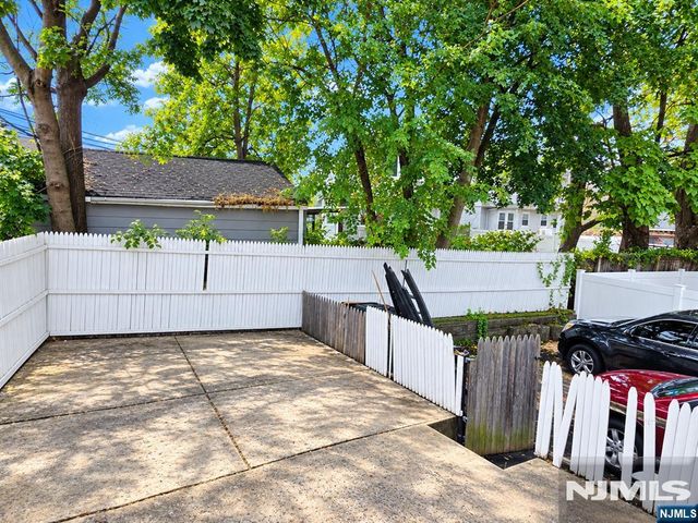 89 Watsessing Avenue 1, Bloomfield, NJ 07003