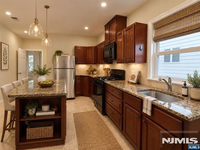 89 Watsessing Avenue 1, Bloomfield, NJ 07003