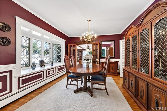 11 North Drive, Buffalo, NY 14216