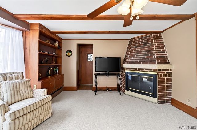 11 North Drive, Buffalo, NY 14216