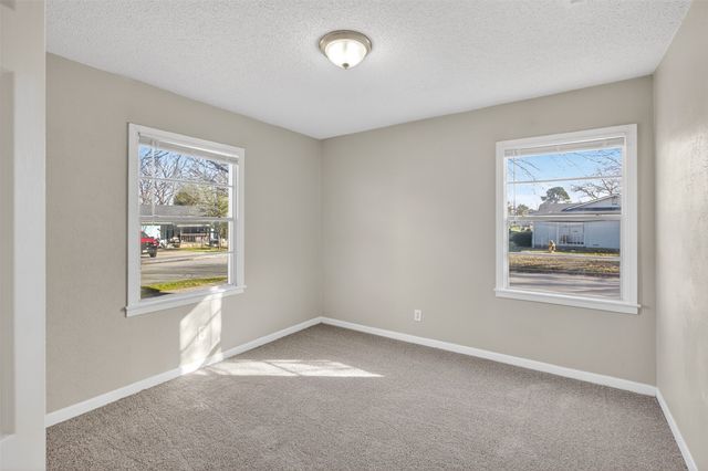 701 Harrison Lane, Hurst, TX 76053